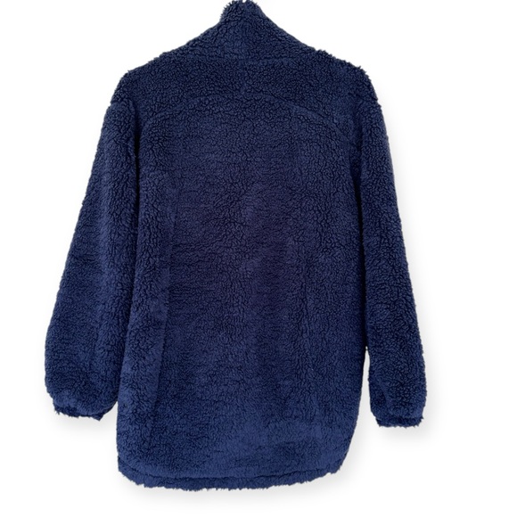 Lululemon • Warmth Restore Long Pullover
Night Sea - Picture 3 of 12